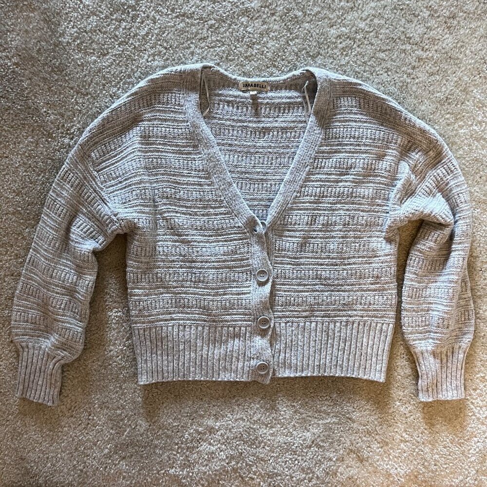 Janabelli V-Neck Button Down Knit Cardigan, L